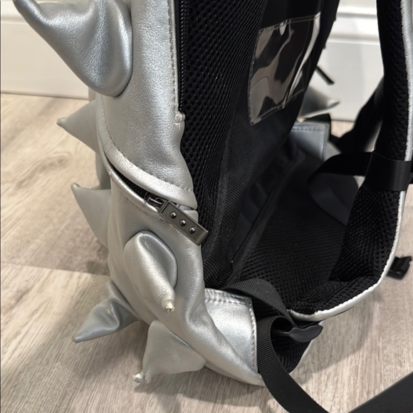 Silver Spiked Backpack - Picture 4 of 9